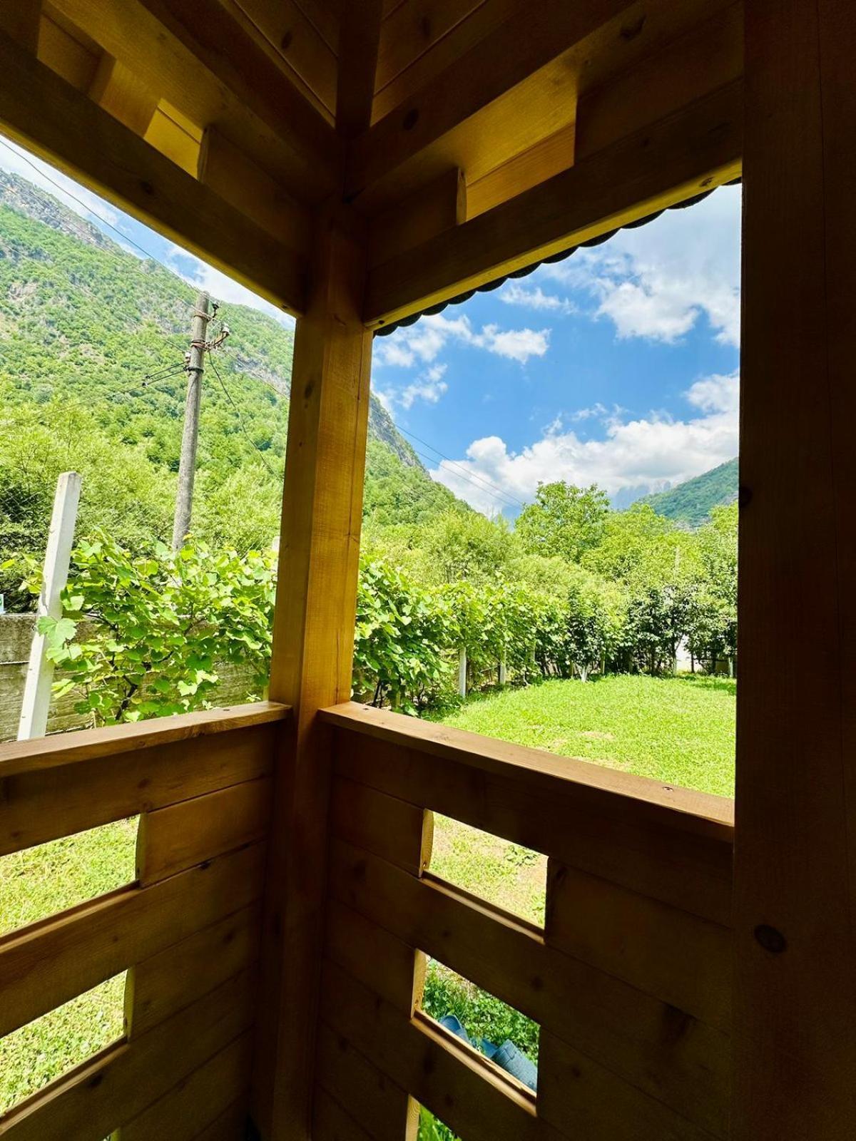 ホテル Mountain Oasis ヴァルボナ エクステリア 写真